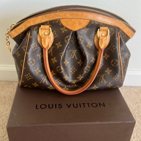 Louis Vuitton Tivoli PM  see photos. Still have box, receipt and bag protector. - Picture 1 of 15